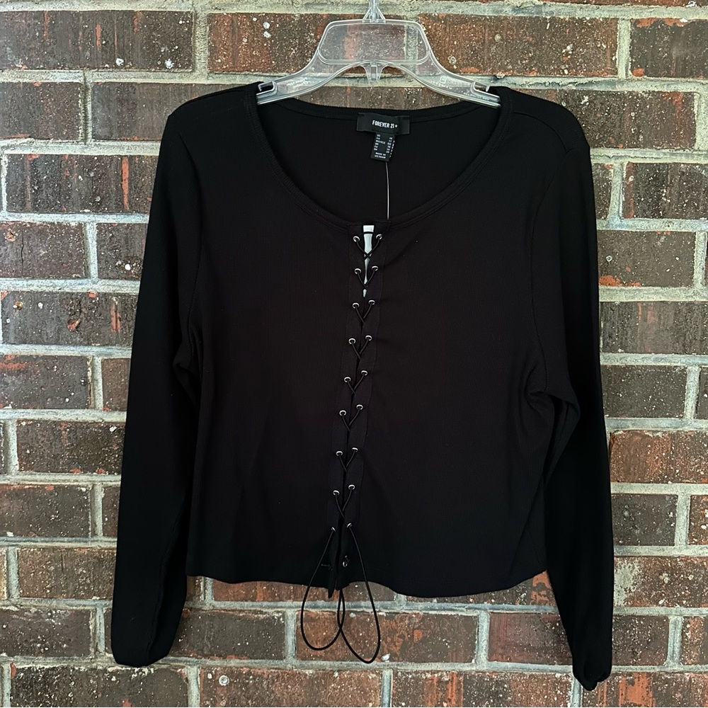 NWT Plus Size Black Forever 21 Long Sleeve Lace Up Top